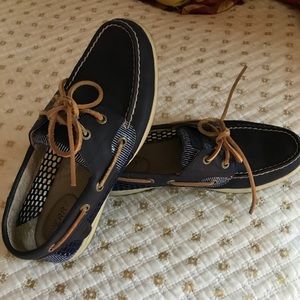 EUC Sperry Koifish Core boat shoes Size 8